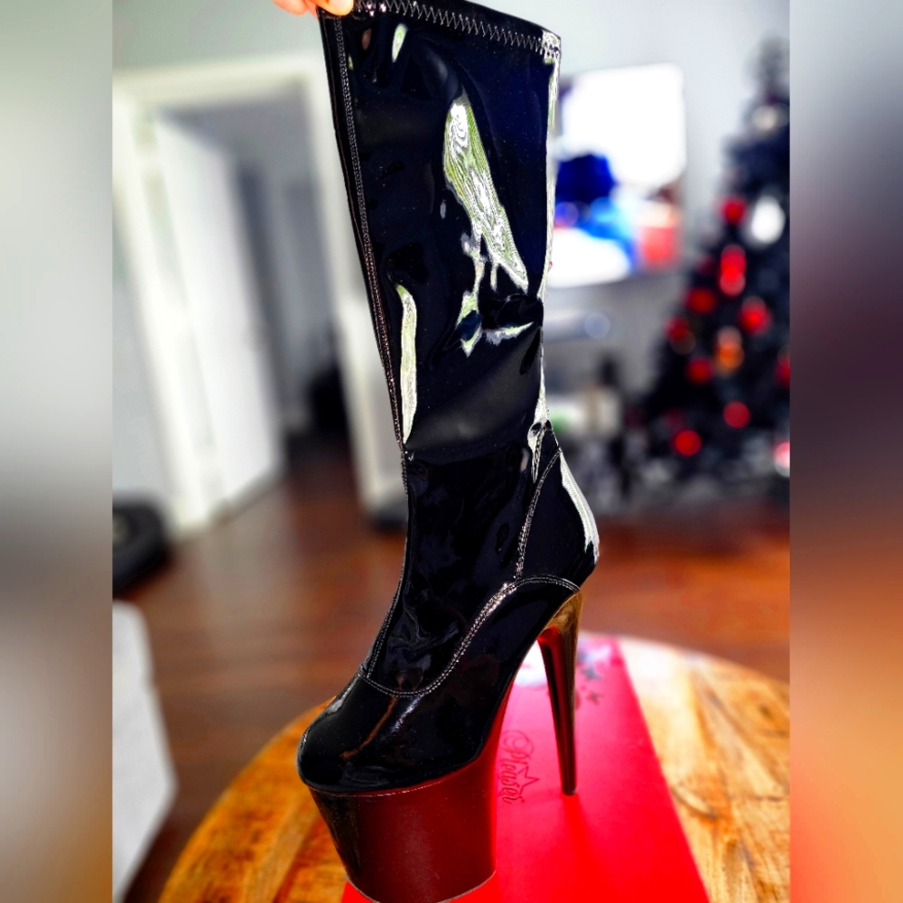 Pleaser Flamingo 2000 Boots Size 11